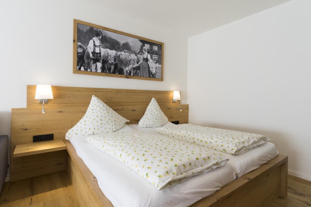Haus Sonnenhof Apartment โอเบอร์สทดอร์ฟ ภายนอก รูปภาพ