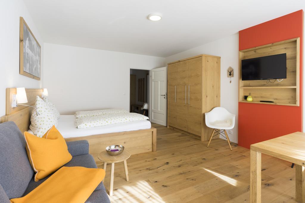 Haus Sonnenhof Apartment โอเบอร์สทดอร์ฟ ภายนอก รูปภาพ
